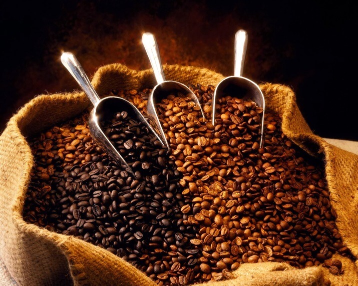 whole bean coffee vs pre ground coffee