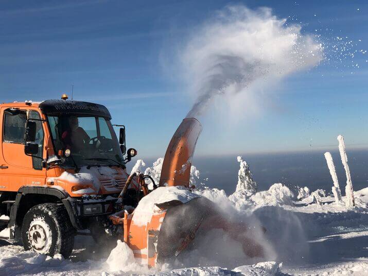 snow removal for cash